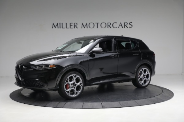 New 2024 Alfa Romeo Tonale Veloce for sale $57,640 at Alfa Romeo of Greenwich in Greenwich CT 06830 2