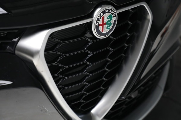 New 2024 Alfa Romeo Tonale Ti for sale $53,290 at Alfa Romeo of Greenwich in Greenwich CT 06830 24