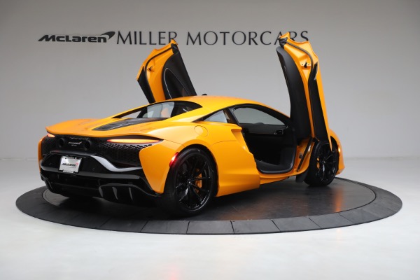 New 2023 McLaren Artura Vision for sale Call for price at Alfa Romeo of Greenwich in Greenwich CT 06830 15