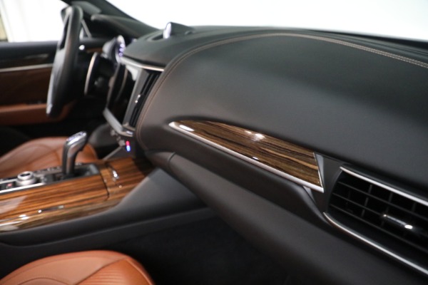 Used 2022 Maserati Levante Modena for sale $73,900 at Alfa Romeo of Greenwich in Greenwich CT 06830 22