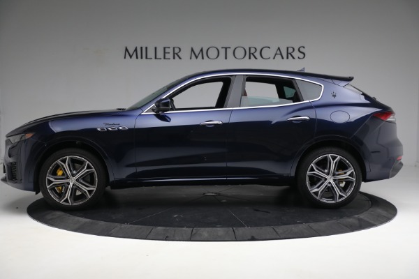 Used 2022 Maserati Levante Modena for sale $73,900 at Alfa Romeo of Greenwich in Greenwich CT 06830 3