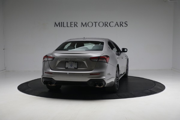 Used 2022 Maserati Ghibli Modena Q4 for sale $62,900 at Alfa Romeo of Greenwich in Greenwich CT 06830 10