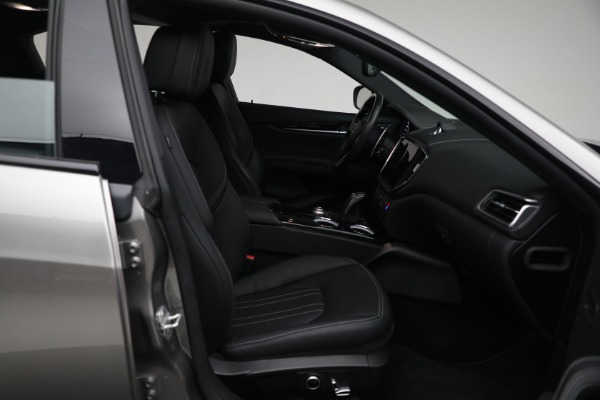 Used 2022 Maserati Ghibli Modena Q4 for sale $62,900 at Alfa Romeo of Greenwich in Greenwich CT 06830 21
