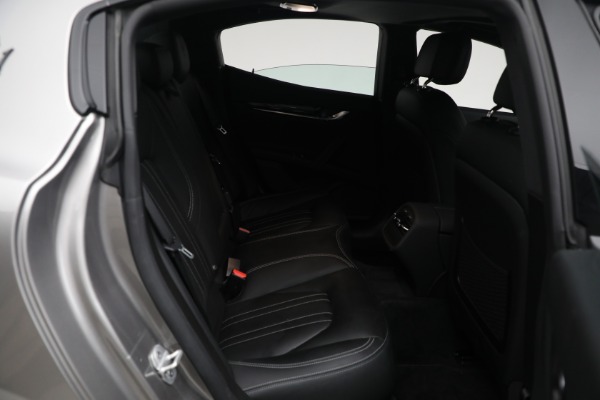 Used 2022 Maserati Ghibli Modena Q4 for sale $62,900 at Alfa Romeo of Greenwich in Greenwich CT 06830 25