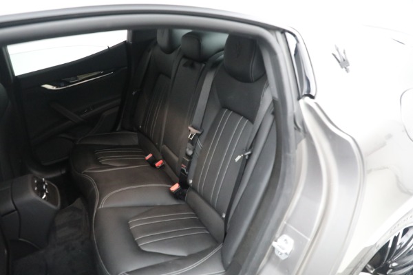 Used 2022 Maserati Ghibli Modena Q4 for sale $62,900 at Alfa Romeo of Greenwich in Greenwich CT 06830 26