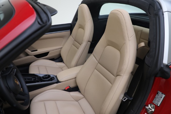 Used 2021 Porsche 911 Targa 4S for sale Call for price at Alfa Romeo of Greenwich in Greenwich CT 06830 19
