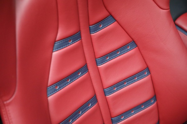 Used 2022 Ferrari 812 GTS for sale $679,900 at Alfa Romeo of Greenwich in Greenwich CT 06830 26