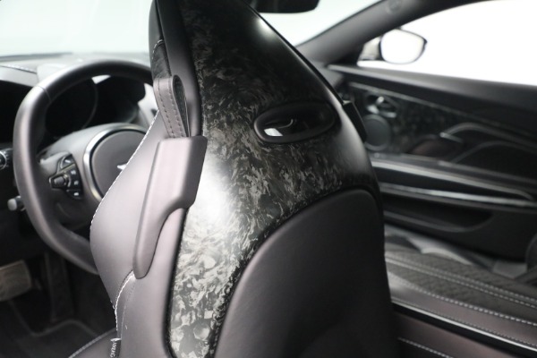Used 2022 Aston Martin DBS Superleggera for sale $289,900 at Alfa Romeo of Greenwich in Greenwich CT 06830 19