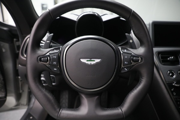 Used 2022 Aston Martin DBS Superleggera for sale $289,900 at Alfa Romeo of Greenwich in Greenwich CT 06830 21