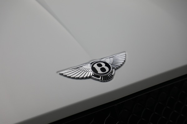 Used 2022 Bentley Continental GTC Speed for sale $299,900 at Alfa Romeo of Greenwich in Greenwich CT 06830 21