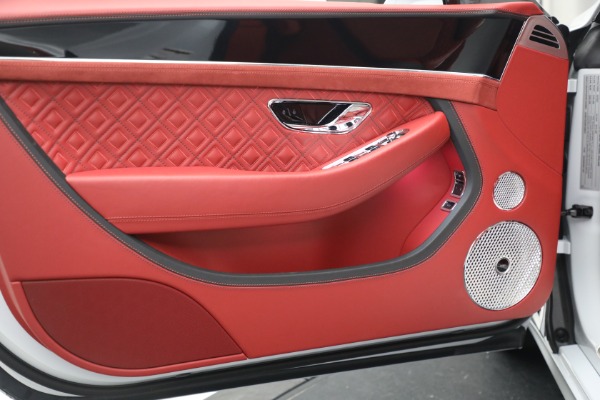 Used 2022 Bentley Continental GTC Speed for sale $299,900 at Alfa Romeo of Greenwich in Greenwich CT 06830 24