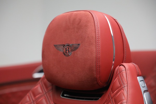 Used 2022 Bentley Continental GTC Speed for sale $299,900 at Alfa Romeo of Greenwich in Greenwich CT 06830 28