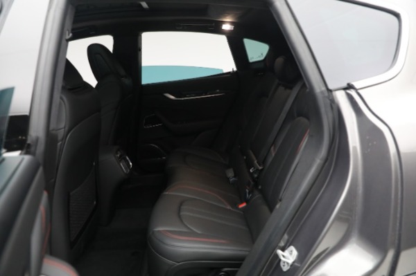 New 2024 Maserati Levante GT for sale $103,495 at Alfa Romeo of Greenwich in Greenwich CT 06830 25