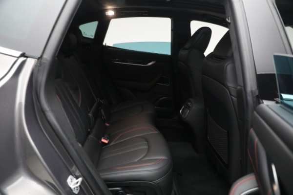 New 2024 Maserati Levante GT for sale $103,495 at Alfa Romeo of Greenwich in Greenwich CT 06830 26