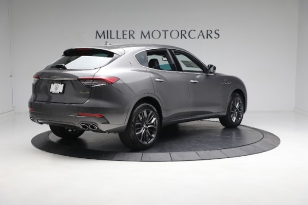 New 2024 Maserati Levante GT Ultima for sale $103,495 at Alfa Romeo of Greenwich in Greenwich CT 06830 13