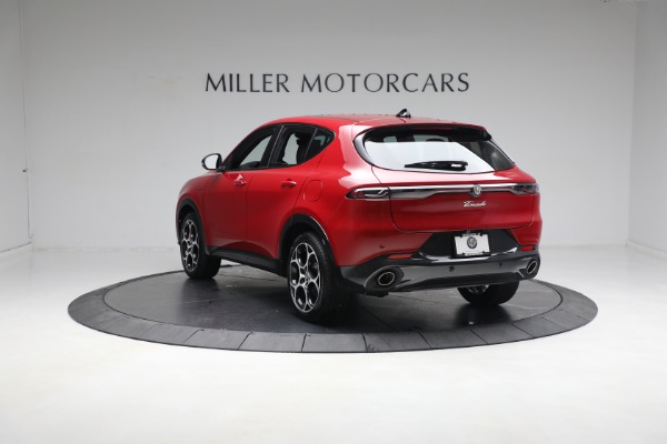 New 2024 Alfa Romeo Tonale Veloce for sale $52,790 at Alfa Romeo of Greenwich in Greenwich CT 06830 9