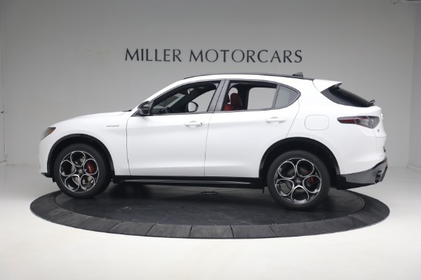 New 2024 Alfa Romeo Stelvio Ti for sale $56,696 at Alfa Romeo of Greenwich in Greenwich CT 06830 5