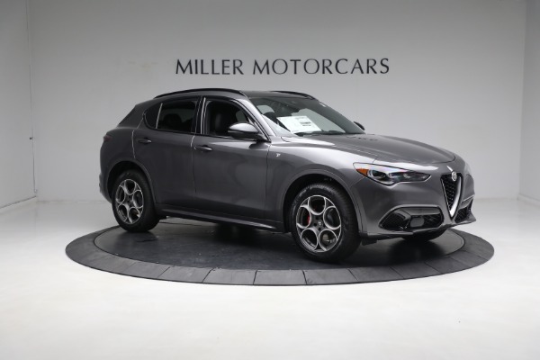 New 2024 Alfa Romeo Stelvio Ti for sale $53,330 at Alfa Romeo of Greenwich in Greenwich CT 06830 17