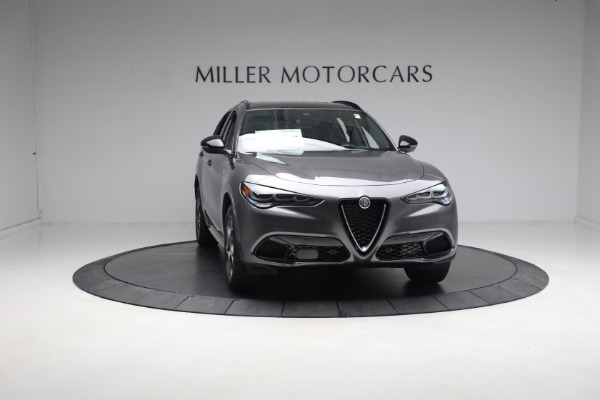 New 2024 Alfa Romeo Stelvio Ti for sale $53,330 at Alfa Romeo of Greenwich in Greenwich CT 06830 19