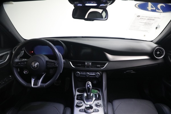 Used 2024 Alfa Romeo Giulia Veloce for sale Call for price at Alfa Romeo of Greenwich in Greenwich CT 06830 22