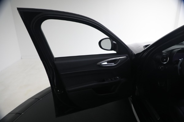 Used 2024 Alfa Romeo Giulia Veloce for sale Call for price at Alfa Romeo of Greenwich in Greenwich CT 06830 23