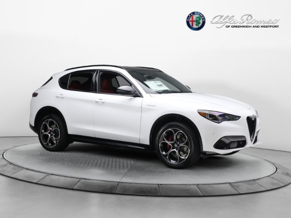 New 2024 Alfa Romeo Stelvio Veloce for sale $57,395 at Alfa Romeo of Greenwich in Greenwich CT 06830 19