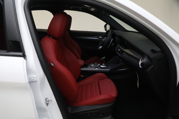 New 2024 Alfa Romeo Stelvio Veloce for sale Sold at Alfa Romeo of Greenwich in Greenwich CT 06830 28