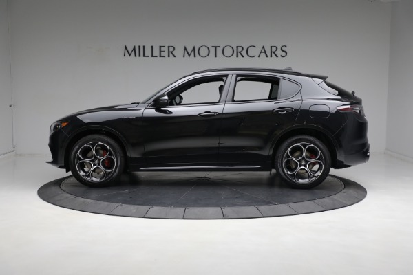 New 2024 Alfa Romeo Stelvio Veloce for sale $57,305 at Alfa Romeo of Greenwich in Greenwich CT 06830 5