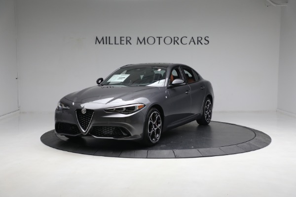 New 2024 Alfa Romeo Giulia Ti for sale $54,845 at Alfa Romeo of Greenwich in Greenwich CT 06830 2