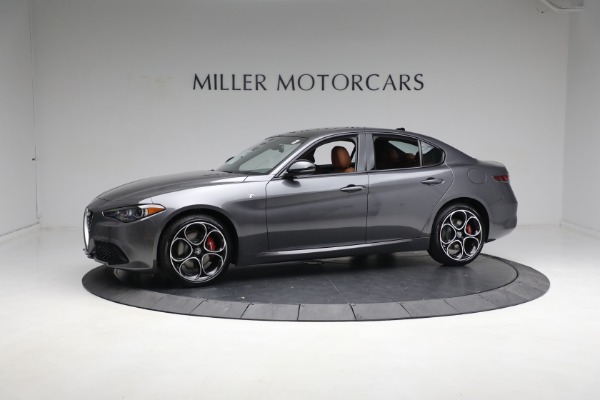 New 2024 Alfa Romeo Giulia Ti for sale $54,845 at Alfa Romeo of Greenwich in Greenwich CT 06830 5