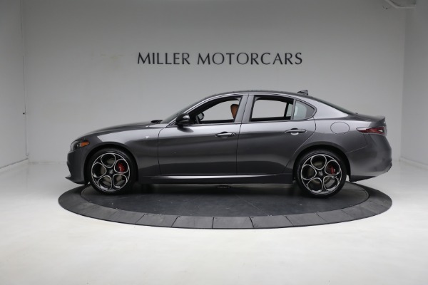 New 2024 Alfa Romeo Giulia Ti for sale $54,845 at Alfa Romeo of Greenwich in Greenwich CT 06830 7