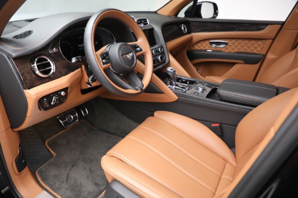Used 2021 Bentley Bentayga V8 for sale $149,900 at Alfa Romeo of Greenwich in Greenwich CT 06830 17