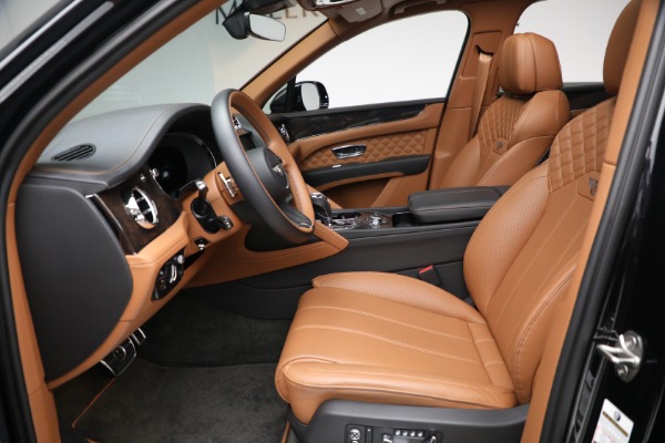 Used 2021 Bentley Bentayga V8 for sale $149,900 at Alfa Romeo of Greenwich in Greenwich CT 06830 18