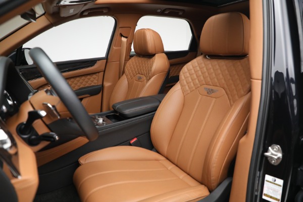 Used 2021 Bentley Bentayga V8 for sale $149,900 at Alfa Romeo of Greenwich in Greenwich CT 06830 19