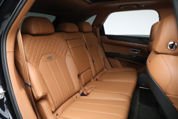 Used 2021 Bentley Bentayga V8 for sale $149,900 at Alfa Romeo of Greenwich in Greenwich CT 06830 28