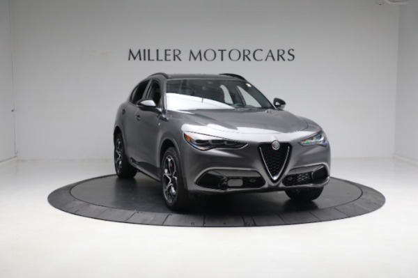 New 2024 Alfa Romeo Stelvio Ti for sale $58,680 at Alfa Romeo of Greenwich in Greenwich CT 06830 21