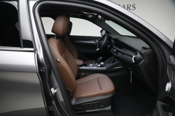 New 2024 Alfa Romeo Stelvio Ti for sale $58,680 at Alfa Romeo of Greenwich in Greenwich CT 06830 26