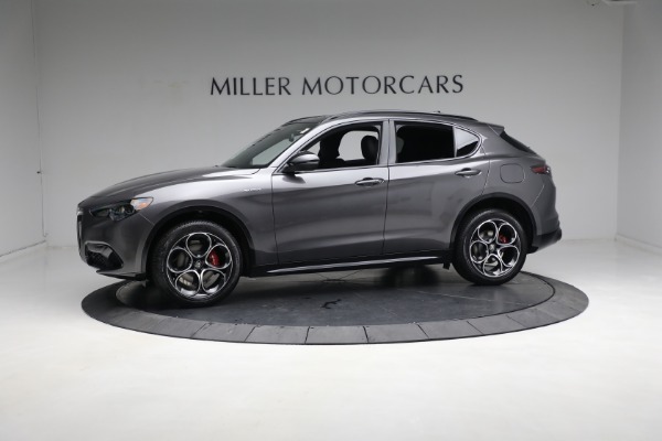 New 2024 Alfa Romeo Stelvio Veloce for sale $56,605 at Alfa Romeo of Greenwich in Greenwich CT 06830 4