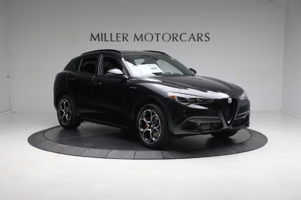 New 2024 Alfa Romeo Stelvio Veloce for sale $57,305 at Alfa Romeo of Greenwich in Greenwich CT 06830 16