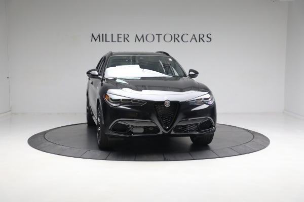 New 2024 Alfa Romeo Stelvio Veloce for sale $57,305 at Alfa Romeo of Greenwich in Greenwich CT 06830 18