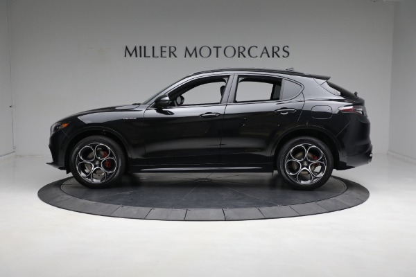 New 2024 Alfa Romeo Stelvio Veloce for sale $57,305 at Alfa Romeo of Greenwich in Greenwich CT 06830 5