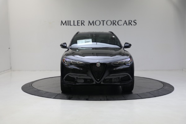 New 2024 Alfa Romeo Stelvio Veloce for sale $54,380 at Alfa Romeo of Greenwich in Greenwich CT 06830 19