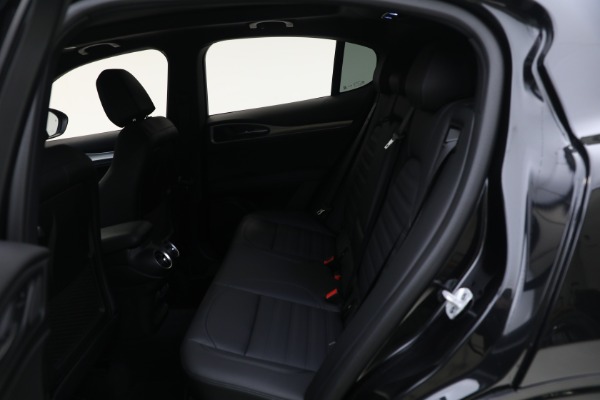 New 2024 Alfa Romeo Stelvio Veloce for sale $54,380 at Alfa Romeo of Greenwich in Greenwich CT 06830 25