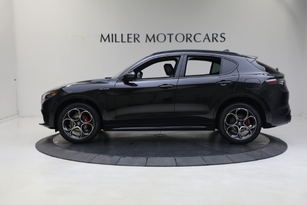 New 2024 Alfa Romeo Stelvio Veloce for sale $54,380 at Alfa Romeo of Greenwich in Greenwich CT 06830 5