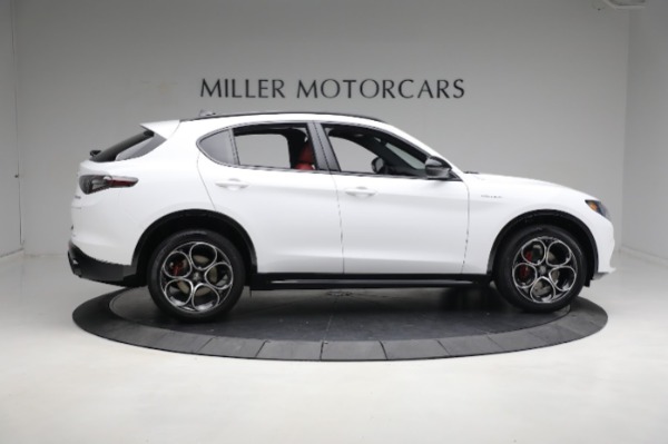 New 2024 Alfa Romeo Stelvio Veloce for sale $56,695 at Alfa Romeo of Greenwich in Greenwich CT 06830 16