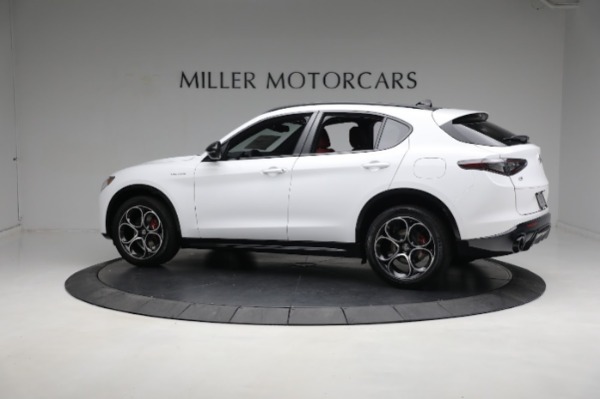 New 2024 Alfa Romeo Stelvio Veloce for sale $56,695 at Alfa Romeo of Greenwich in Greenwich CT 06830 7