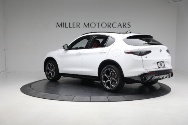 New 2024 Alfa Romeo Stelvio Veloce for sale $56,695 at Alfa Romeo of Greenwich in Greenwich CT 06830 8