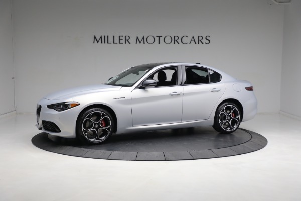 New 2024 Alfa Romeo Giulia Competizione for sale $58,160 at Alfa Romeo of Greenwich in Greenwich CT 06830 2
