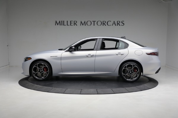 New 2024 Alfa Romeo Giulia Competizione for sale $58,160 at Alfa Romeo of Greenwich in Greenwich CT 06830 5