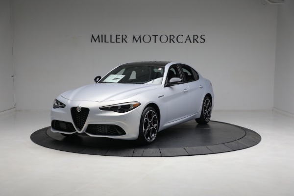 New 2024 Alfa Romeo Giulia Competizione for sale $58,160 at Alfa Romeo of Greenwich in Greenwich CT 06830 1